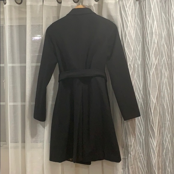 Express Black coat - Picture 2 of 8